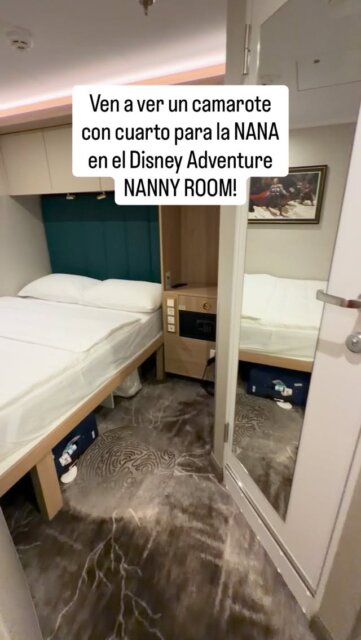 Este tipo de camarote, el 4D sólo existe en el Disney Adventure.

El camarote es un Concierge Interior para 6 personas (una de ellas, la nana). 

Entras a este pasillo con el baño principal del lado derecho, el cuarto adicional o NANNY room en el izquierdo. La sala tiene un sofá cama doble (lo abren en las noches), con buen espacio para guardar equipaje. Tocador con espejo. 

Aquí vemos la recámara principal, cama Queen size, y buen tamaño de closets (el crucero máximo es de 4 noches). Temática de Thor, una mega televisión  y una cortina de privacidad.

Puerta directa al baño principal con lavabo doble llave y una regadera muy amplia, y obviamente, toilet.

El mini cuarto o “nanny room”: aquí podemos ver la entrada principal, la puerta que conecta al cuarto, pequeño pero muy bien equipado. Honestamente los camarotes “estándar” de otras navieras se ven así. Y la habitación tiene entrada independiente, con su propio baño. El cuarto pequeño no se puede reservar independientemente - va junto con el otro ya que son una misma categoría.

El camarote lo puedes usar como tu quieras: un grupo de 3-4 amigos y cada quien tiene su cama. O puede ser un matrimonio en la habitación principal y los 2-3 hijos durmiendo en la sala y cuarto pequeño. O puedes usar el nanny room para la abuelita o para la nana. Qué opinas? Tu lo reservarías? #ladisneymaster #agentedisney #crucerodisney